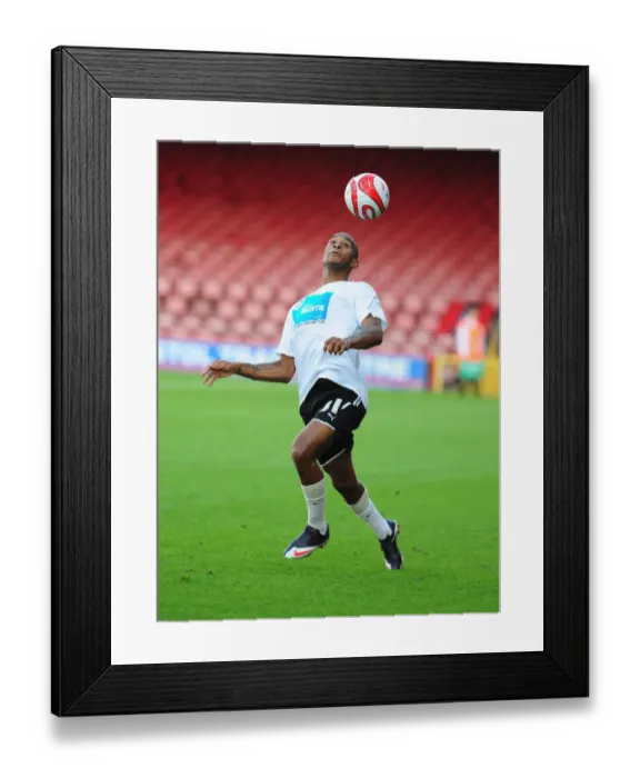Framed Print : Bristol City vs Ajax: Pre-Season Friendly - Season 09-10 Framed Print : Bristol City vs Ajax: Pre-Season Friendly - Season 09-10