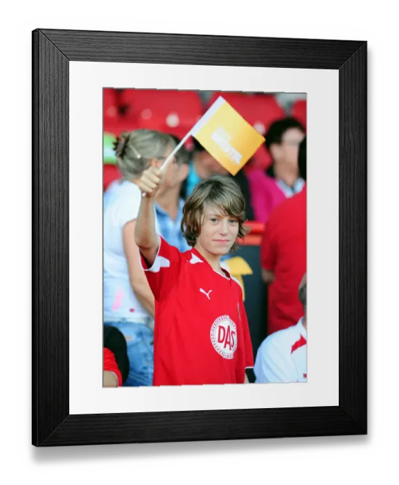 Framed Print : Bristol City vs Ajax: Pre-Season Friendly - Season 09-10 Framed Print : Bristol City vs Ajax: Pre-Season Friendly - Season 09-10
