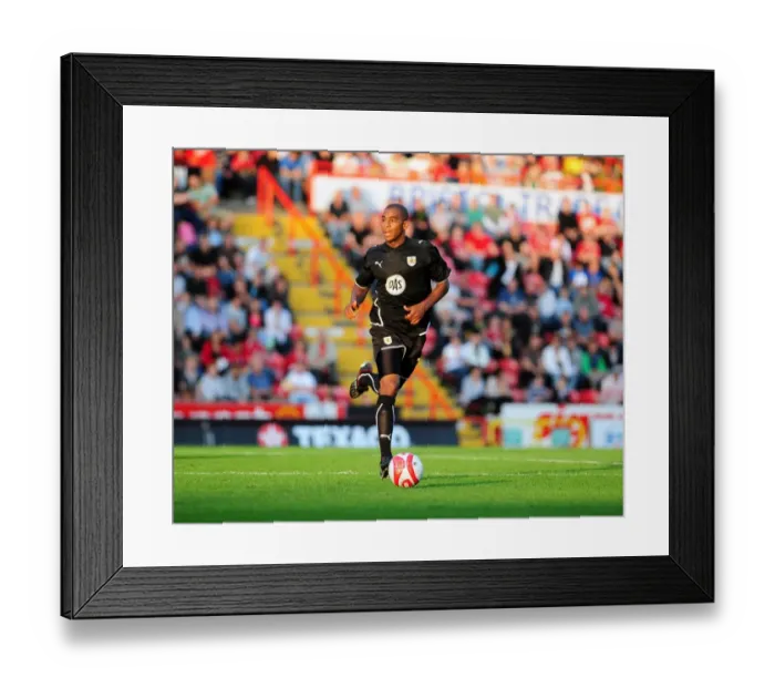 Framed Print : Bristol City vs Ajax: Pre-Season Friendly - Season 09-10 Framed Print : Bristol City vs Ajax: Pre-Season Friendly - Season 09-10