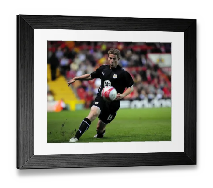 Framed Print : Bristol City vs Ajax: Pre-Season Friendly - Season 09-10 Framed Print : Bristol City vs Ajax: Pre-Season Friendly - Season 09-10