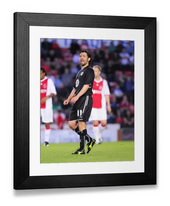 Framed Print : Bristol City vs Ajax: Pre-Season Friendly - Season 09-10 Framed Print : Bristol City vs Ajax: Pre-Season Friendly - Season 09-10