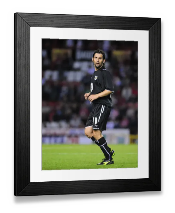 Framed Print : Bristol City vs Ajax: Pre-Season Friendly - Season 09-10 Framed Print : Bristol City vs Ajax: Pre-Season Friendly - Season 09-10