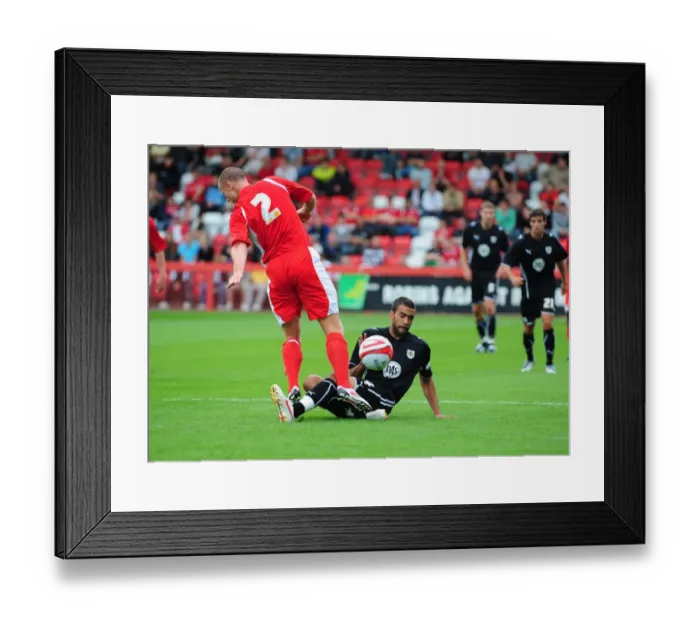 Framed Print : Bristol City vs. Cheltenham Town: Pre-Season Friendly - Season 09-10 Framed Print : Bristol City vs. Cheltenham Town: Pre-Season Friendly - Season 09-10
