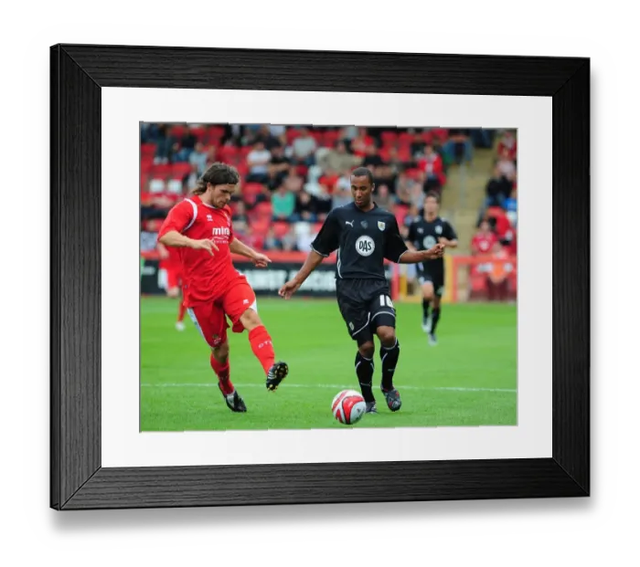 Framed Print : Clash of Rivals: Bristol City vs. Cheltenham Town - Pre-Season Friendly, 09-10 Framed Print : Clash of Rivals: Bristol City vs. Cheltenham Town - Pre-Season Friendly, 09-10
