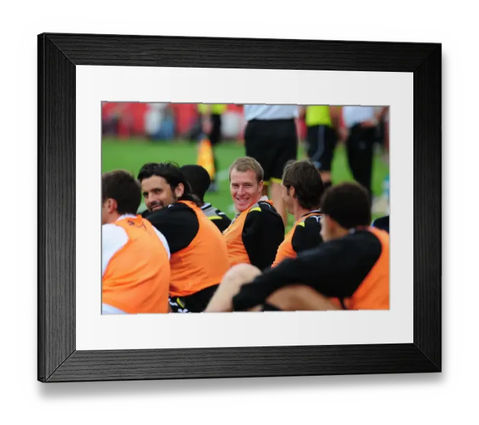 Framed Print : Bristol City vs. Cheltenham Town: Pre-Season Friendly - Season 09-10 Framed Print : Bristol City vs. Cheltenham Town: Pre-Season Friendly - Season 09-10