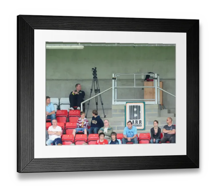 Framed Print : Clash of Rivals: Bristol City vs. Cheltenham Town - Pre-Season Friendly (09-10) Framed Print : Clash of Rivals: Bristol City vs. Cheltenham Town - Pre-Season Friendly (09-10)