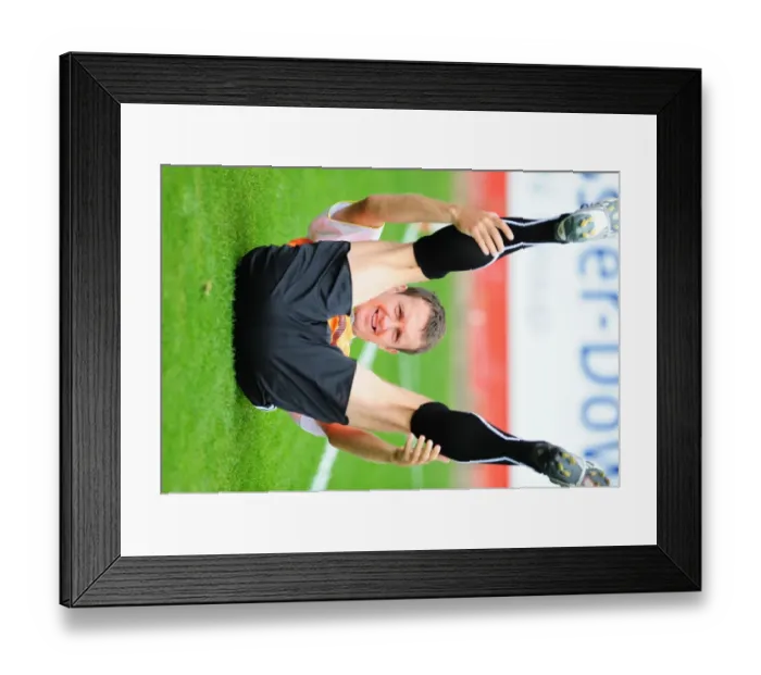 Framed Print : South West Rivalry: Bristol City vs Cheltenham Town - Pre-Season Friendly (09-10) Framed Print : South West Rivalry: Bristol City vs Cheltenham Town - Pre-Season Friendly (09-10)