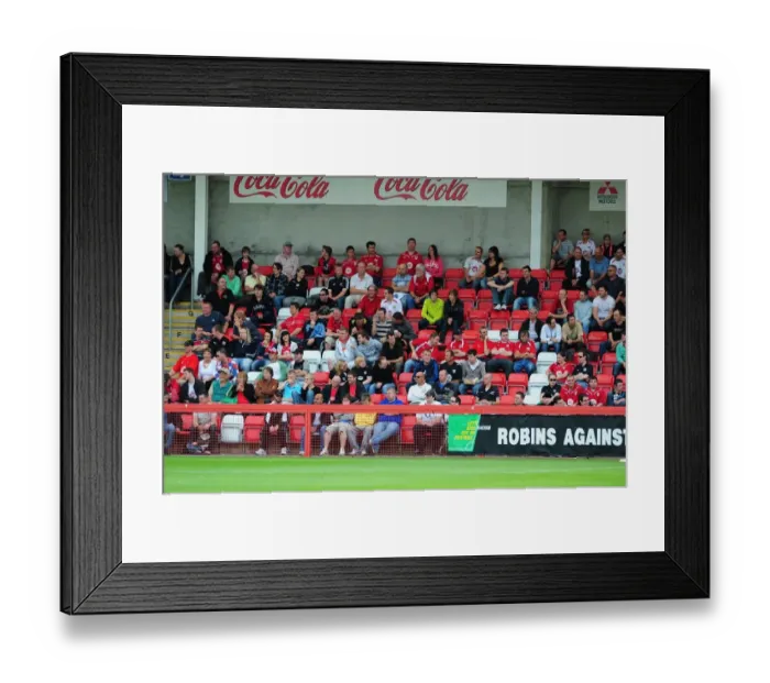 Framed Print : Clash of Rivals: Bristol City vs. Cheltenham Town - Pre-Season Friendly, 09-10 Framed Print : Clash of Rivals: Bristol City vs. Cheltenham Town - Pre-Season Friendly, 09-10