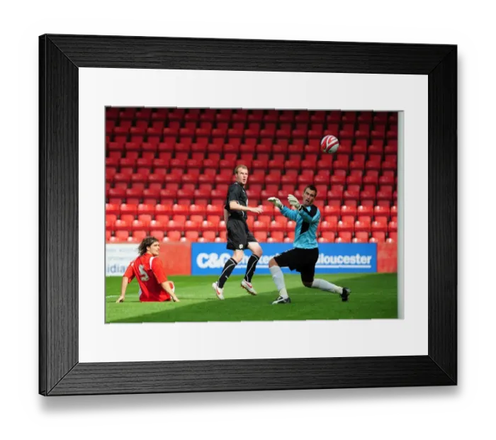 Framed Print : Clash of Rivals: Pre-Season Friendly - Bristol City vs. Cheltenham Town (09-10) Framed Print : Clash of Rivals: Pre-Season Friendly - Bristol City vs. Cheltenham Town (09-10)