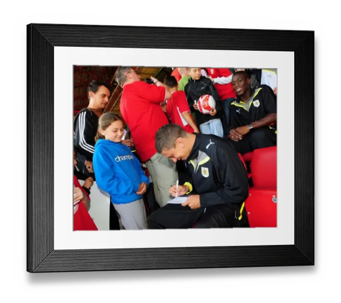 Framed Print : Behind the Scenes: 09-10 Bristol City FC First Team Open Day at the Training Ground Framed Print : Behind the Scenes: 09-10 Bristol City FC First Team Open Day at the Training Ground
