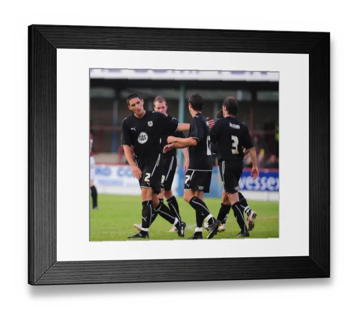 Framed Print : Bristol City FC vs Weymouth: Pre-Season Friendly (09-10) Framed Print : Bristol City FC vs Weymouth: Pre-Season Friendly (09-10)