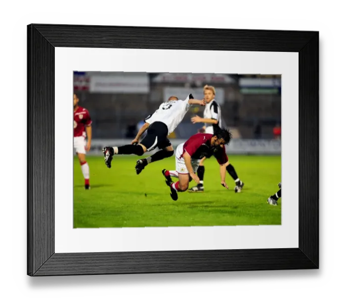 Framed Print : Bristol City FC vs Dorchester: Pre-Season Friendly (09-10) Framed Print : Bristol City FC vs Dorchester: Pre-Season Friendly (09-10)