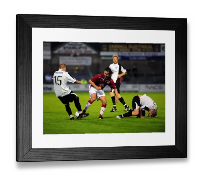 Framed Print : Bristol City FC: Pre-Season Friendly Against Dorchester (09-10) Framed Print : Bristol City FC: Pre-Season Friendly Against Dorchester (09-10)