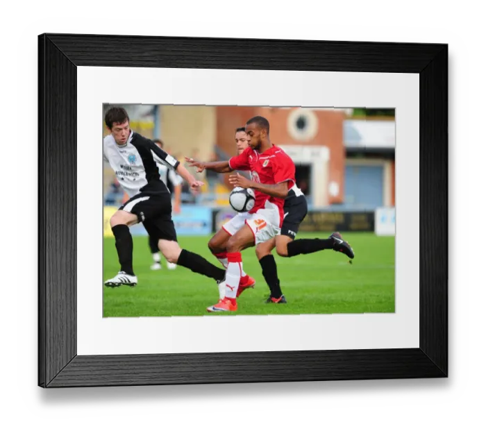 Framed Print : Bristol City FC vs Dorchester: Pre-Season Friendly (09-10) Framed Print : Bristol City FC vs Dorchester: Pre-Season Friendly (09-10)