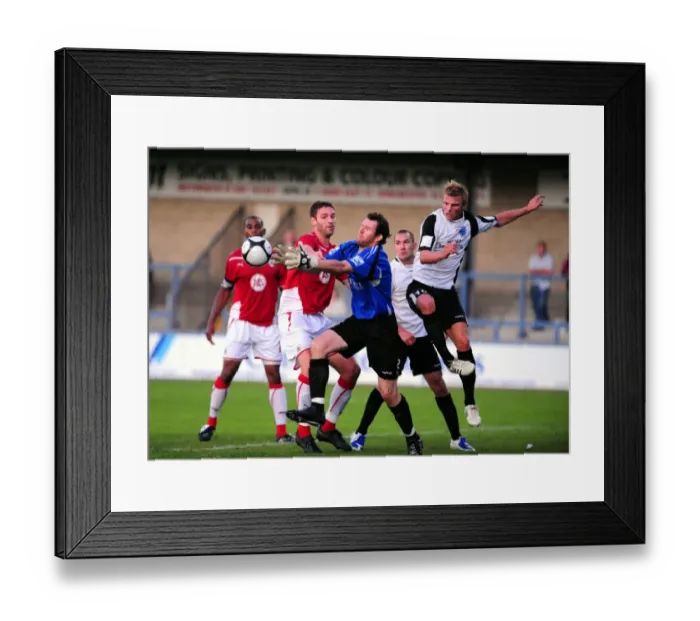 Framed Print : Bristol City FC vs Dorchester: Pre-Season Friendly (09-10) Framed Print : Bristol City FC vs Dorchester: Pre-Season Friendly (09-10)