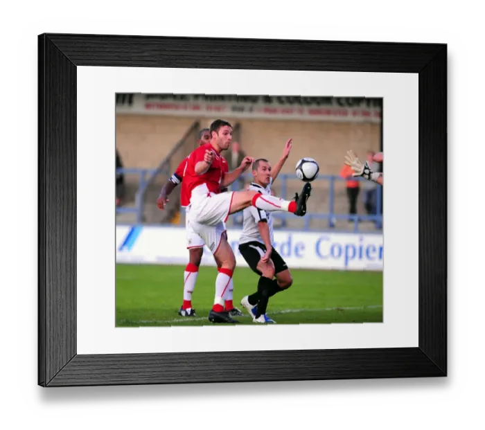 Framed Print : Bristol City FC vs Dorchester: Pre-Season Friendly (09-10) Framed Print : Bristol City FC vs Dorchester: Pre-Season Friendly (09-10)