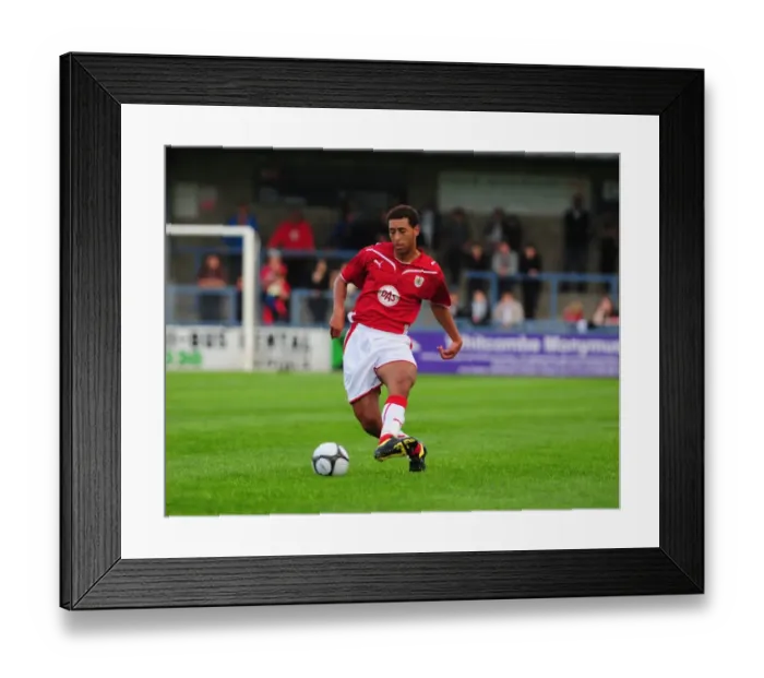 Framed Print : Bristol City FC vs Dorchester: Pre-Season Friendly (09-10) Framed Print : Bristol City FC vs Dorchester: Pre-Season Friendly (09-10)