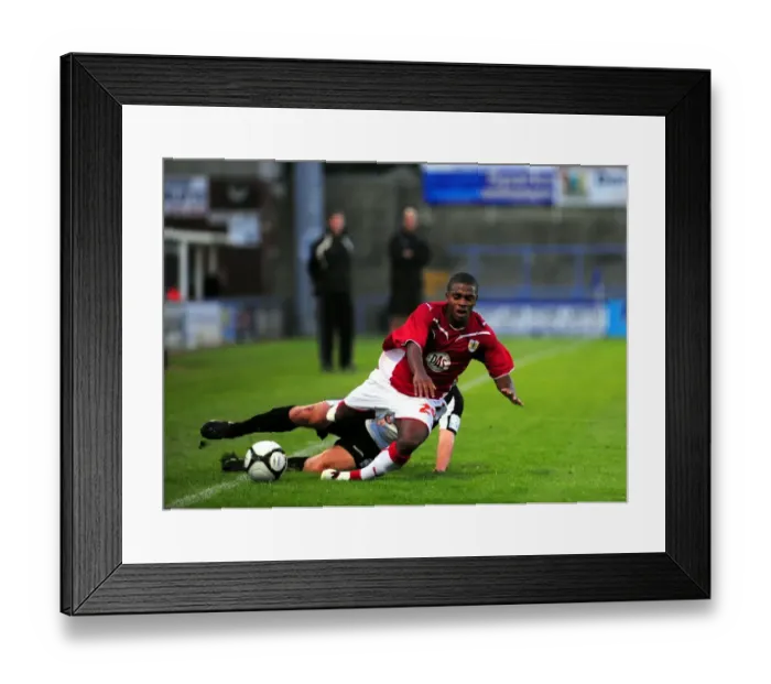 Framed Print : Bristol City FC: Pre-Season Friendly Against Dorchester (09-10) Framed Print : Bristol City FC: Pre-Season Friendly Against Dorchester (09-10)