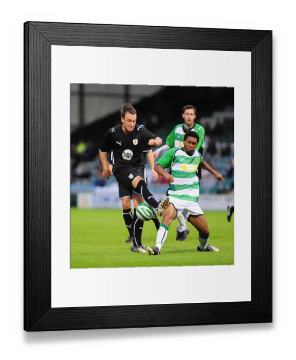 Framed Print : Bristol City vs Yeovil Town: Pre-Season Friendly - Season 09-10 Framed Print : Bristol City vs Yeovil Town: Pre-Season Friendly - Season 09-10