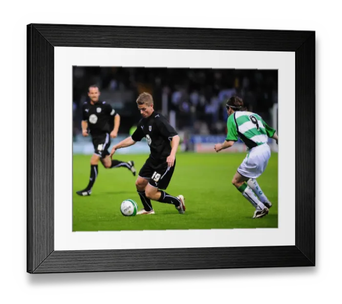 Framed Print : Bristol City vs Yeovil Town: Pre-Season Friendly - Season 09-10 Framed Print : Bristol City vs Yeovil Town: Pre-Season Friendly - Season 09-10
