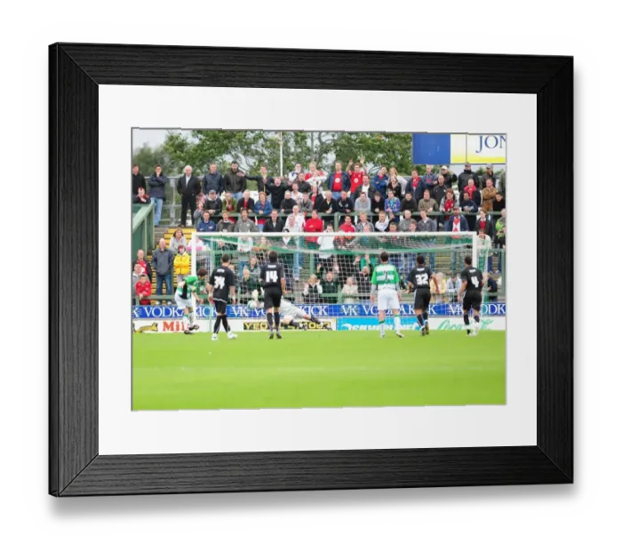 Framed Print : Bristol City vs Yeovil Town: Pre-Season Friendly - Season 09-10 Framed Print : Bristol City vs Yeovil Town: Pre-Season Friendly - Season 09-10