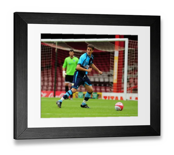 Framed Print : Bristol City vs Wycombe Wanderers: 2009-10 Pre-Season Friendly Framed Print : Bristol City vs Wycombe Wanderers: 2009-10 Pre-Season Friendly