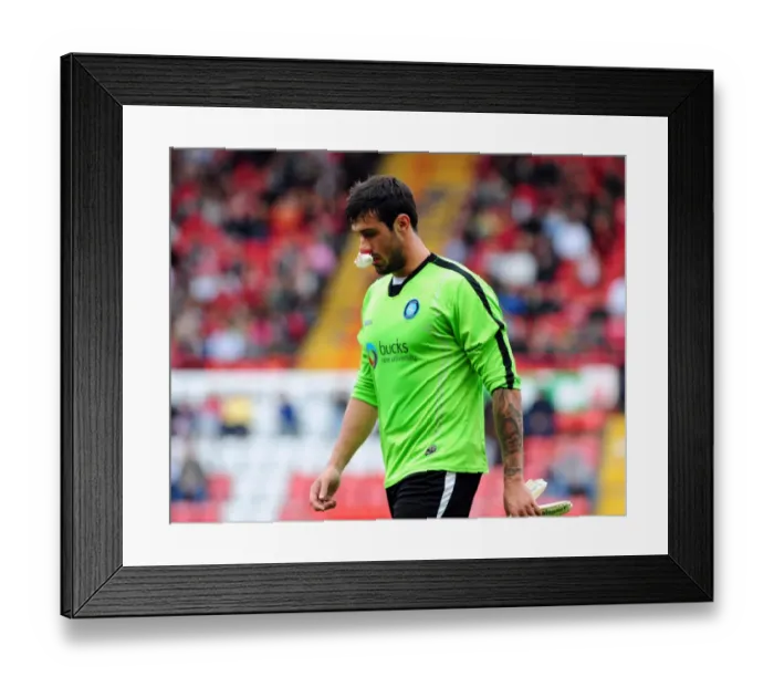 Framed Print : Bristol City vs Wycombe Wanderers: 2009-2010 Pre-Season Friendly Framed Print : Bristol City vs Wycombe Wanderers: 2009-2010 Pre-Season Friendly
