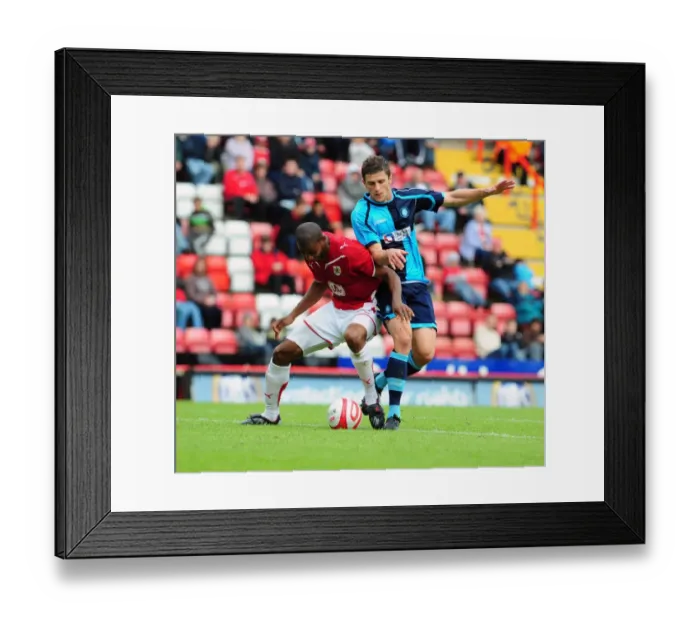 Framed Print : Bristol City vs Wycombe Wanderers: 2009-10 Pre-Season Friendly Framed Print : Bristol City vs Wycombe Wanderers: 2009-10 Pre-Season Friendly