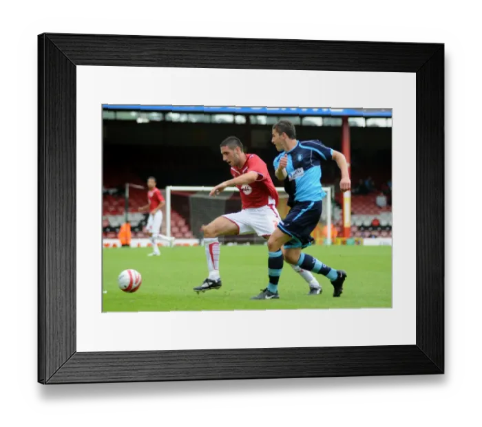 Framed Print : Bradley Orr in Action: Bristol City vs Wycombe Wanderers Framed Print : Bradley Orr in Action: Bristol City vs Wycombe Wanderers