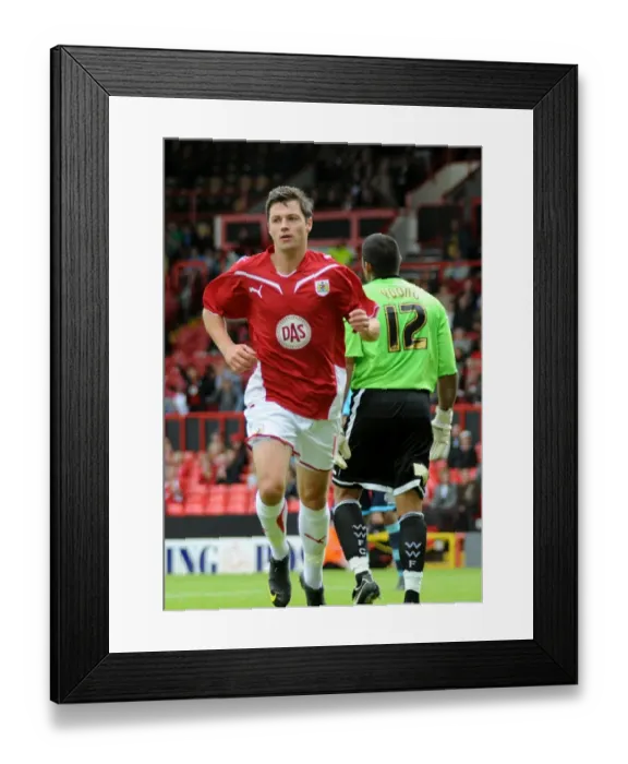 Framed Print : Bristol City's Ivan Sproule in Action Against Wycombe Wanderers