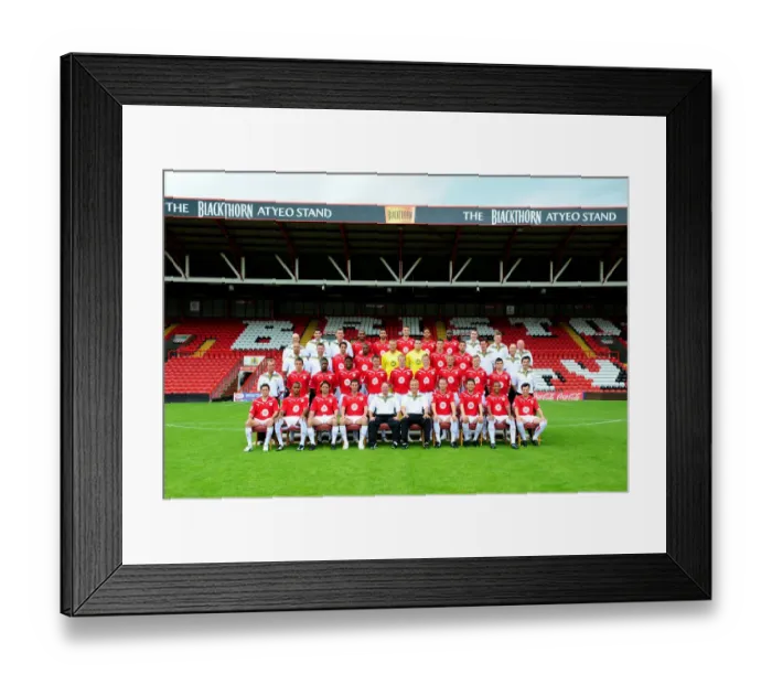 Framed Print : Bristol City First Team: 09-10 Unified Season Photo