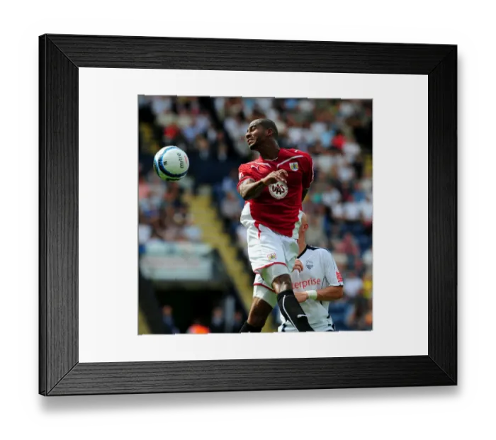 Framed Print : 09-10 Football Showdown: A Season to Remember - Bristol City vs. Preston North End Framed Print : 09-10 Football Showdown: A Season to Remember - Bristol City vs. Preston North End