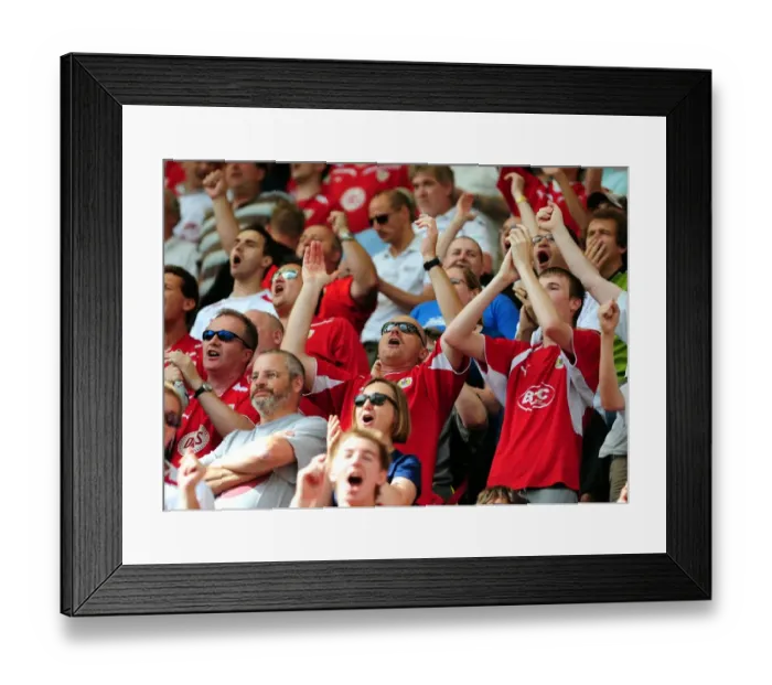 Framed Print : Bristol City vs Preston North End: A Football Rivalry from Season 09-10 Framed Print : Bristol City vs Preston North End: A Football Rivalry from Season 09-10