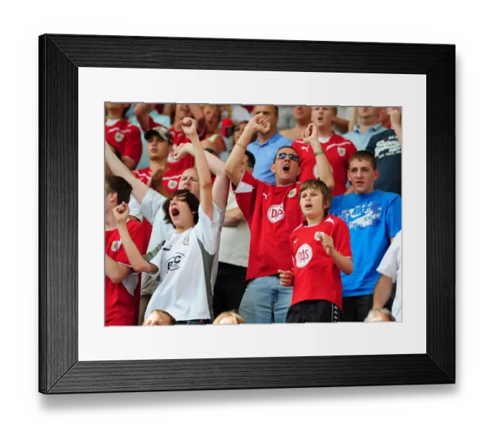 Framed Print : Bristol City vs Preston North End: The Football Titans Clash (Season 09-10)