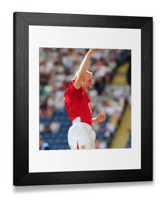 Framed Print : Bristol City vs. Preston North End: A Football Rivalry - Season 09-10 Framed Print : Bristol City vs. Preston North End: A Football Rivalry - Season 09-10