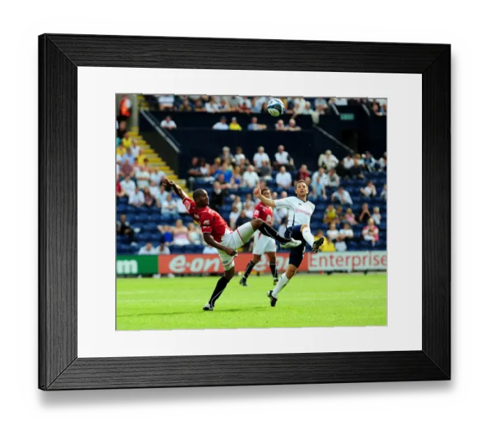 Framed Print : Football Clash: Bristol City vs Preston North End - Season 09-10