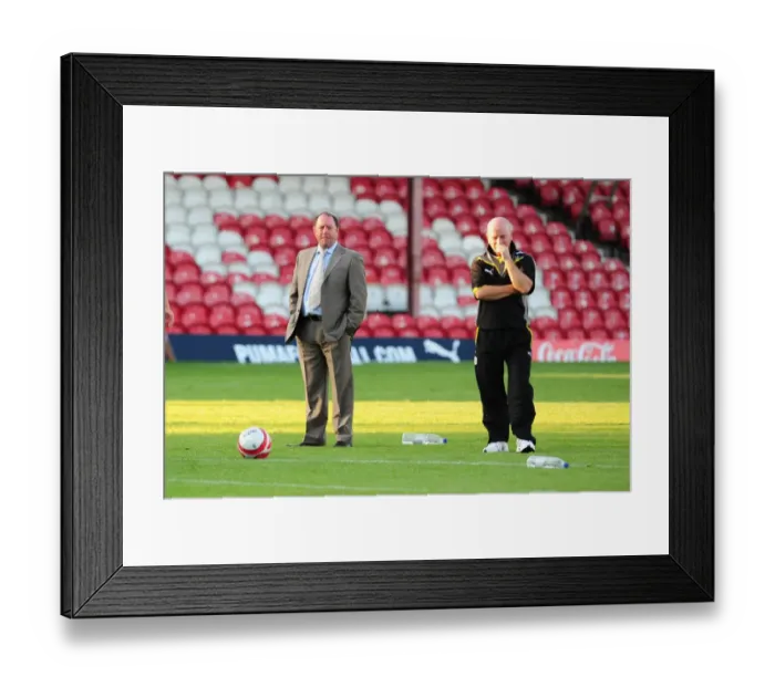Framed Print : Brentford vs. Bristol City: A Football Rivalry - Season 09-10 Framed Print : Brentford vs. Bristol City: A Football Rivalry - Season 09-10