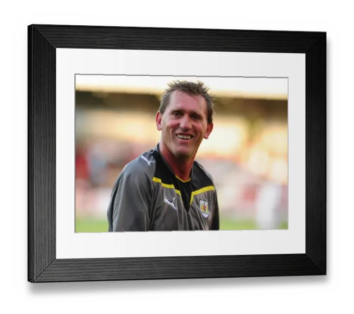 Framed Print : Bristol City vs. Brentford: A Football Rivalry - Season 09-10