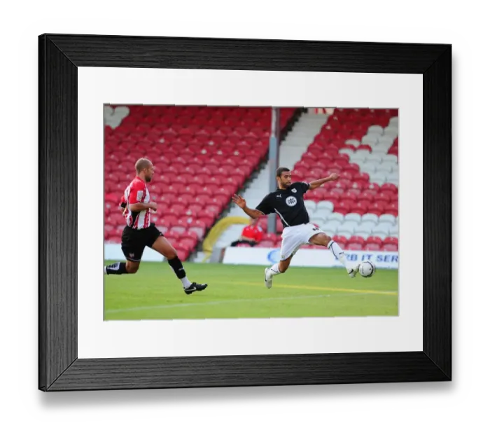 Framed Print : Bristol City vs. Brentford: A Football Rivalry - Season 09-10 Framed Print : Bristol City vs. Brentford: A Football Rivalry - Season 09-10