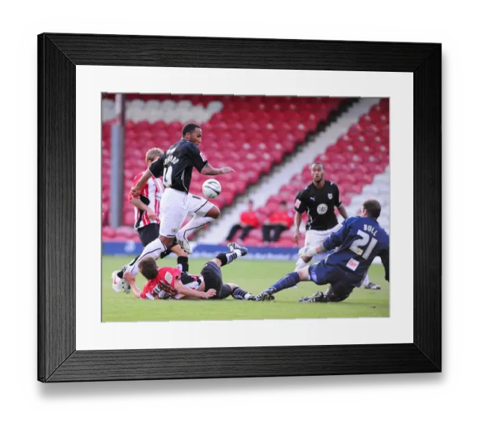 Framed Print : Bristol City vs. Brentford: A Football Rivalry - Season 09-10 Framed Print : Bristol City vs. Brentford: A Football Rivalry - Season 09-10