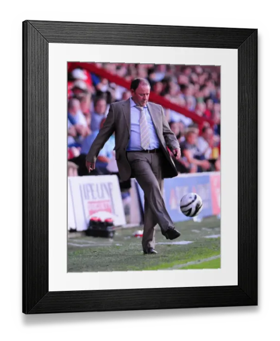 Framed Print : Bristol City vs. Brentford: A Football Rivalry - Season 09-10 Framed Print : Bristol City vs. Brentford: A Football Rivalry - Season 09-10