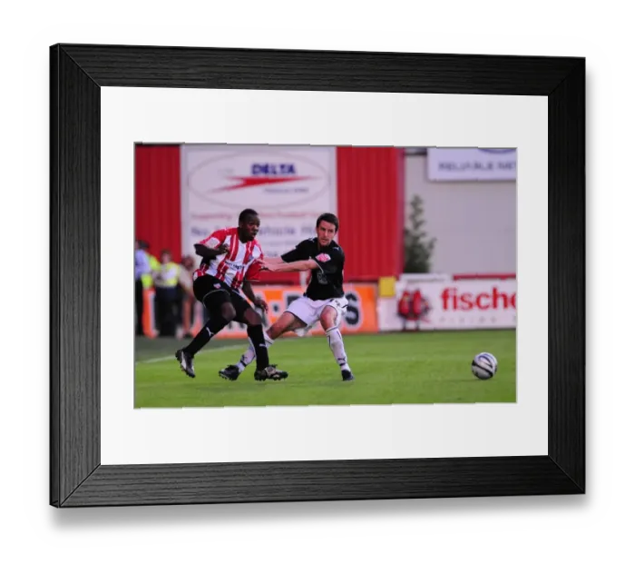 Framed Print : Bristol City vs. Brentford: A Football Rivalry - Season 09-10 Framed Print : Bristol City vs. Brentford: A Football Rivalry - Season 09-10