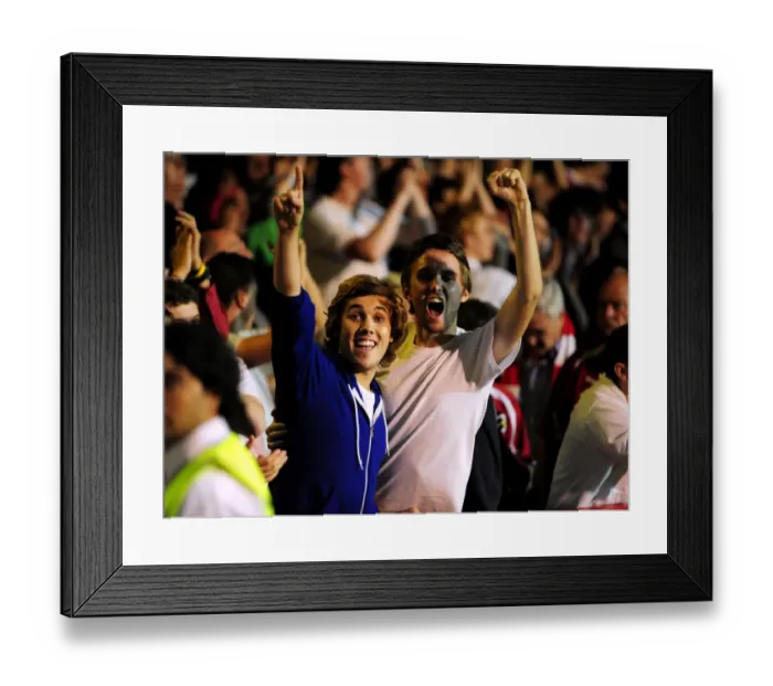 Framed Print : Bristol City vs. Brentford: A Football Rivalry - Season 09-10 Framed Print : Bristol City vs. Brentford: A Football Rivalry - Season 09-10