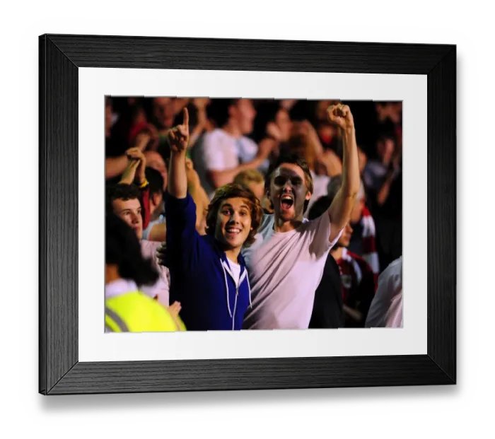 Framed Print : Brentford V Bristol City