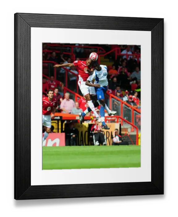 Framed Print : 09-10 Football Showdown: A Season to Remember - Bristol City vs. Crystal Palace Framed Print : 09-10 Football Showdown: A Season to Remember - Bristol City vs. Crystal Palace
