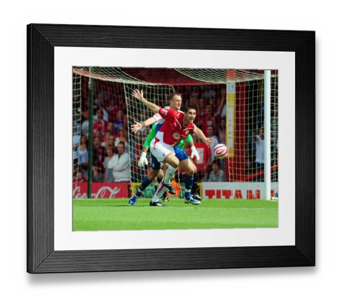 Framed Print : Bristol City vs. Crystal Palace: A Football Rivalry - Season 09-10 Framed Print : Bristol City vs. Crystal Palace: A Football Rivalry - Season 09-10