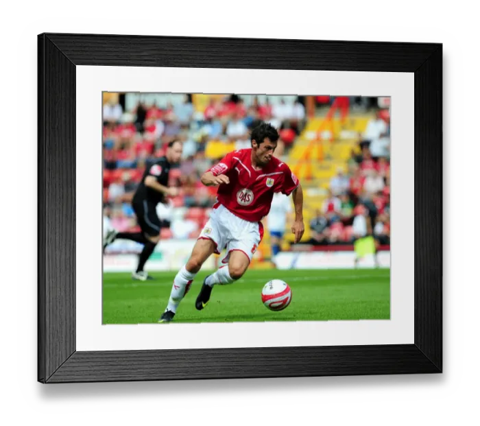 Framed Print : Bristol City vs. Crystal Palace: A Football Rivalry - Season 09-10 Framed Print : Bristol City vs. Crystal Palace: A Football Rivalry - Season 09-10