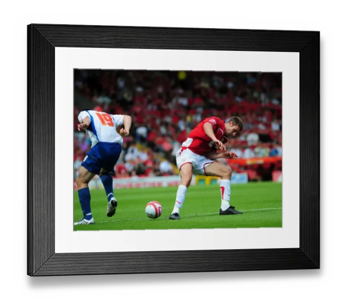 Framed Print : Bristol City vs. Crystal Palace: A Football Rivalry - Season 09-10 Framed Print : Bristol City vs. Crystal Palace: A Football Rivalry - Season 09-10