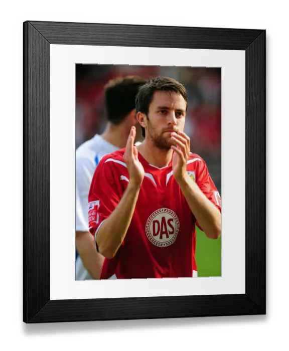 Framed Print : Bristol City vs. Crystal Palace: A Football Rivalry - Season 09-10 Framed Print : Bristol City vs. Crystal Palace: A Football Rivalry - Season 09-10