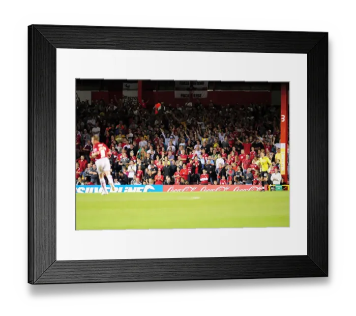 Framed Print : Bristol City vs QPR: A Football Rivalry - Season 09-10 Framed Print : Bristol City vs QPR: A Football Rivalry - Season 09-10